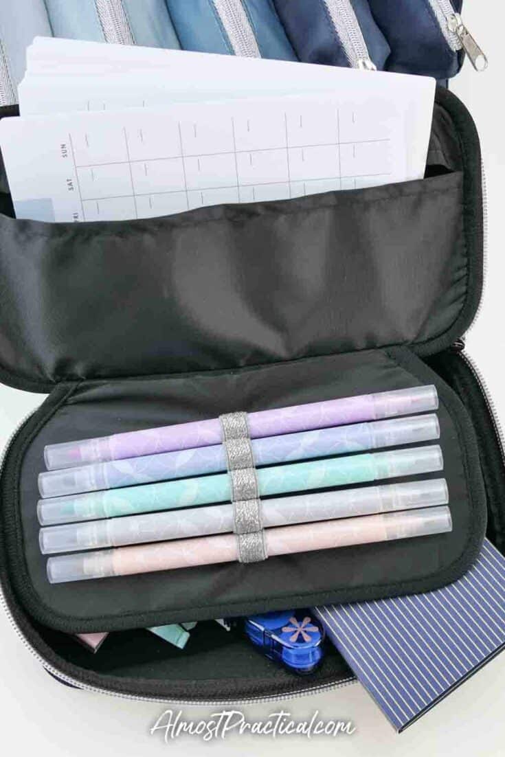 A look inside the Erin Condren neoprene pencil pouch.