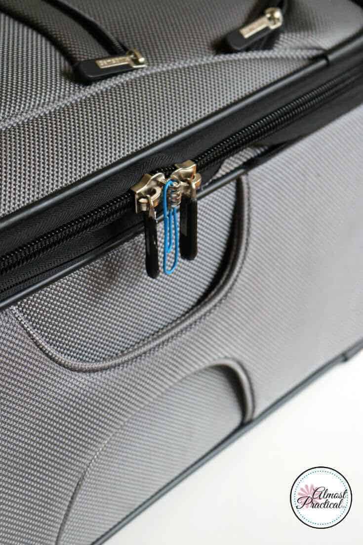 paperclip hacks - luggage zippers