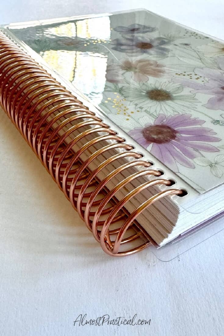 spine of a spiral bound planner